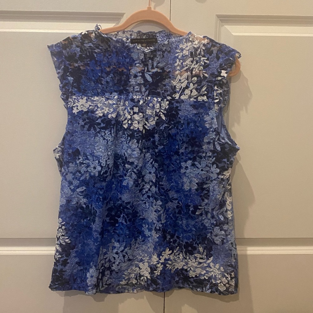 NWOT Adrienne Vittadini blue and white lace tank top